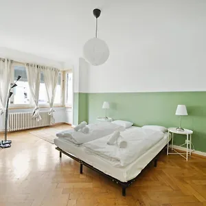 For Explorers 222 Apartment Zurich